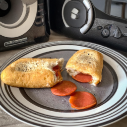 Air Fried Hot Pockets Garlicy Butter Crust Pepperoni Pizza Frozen Sandwiches